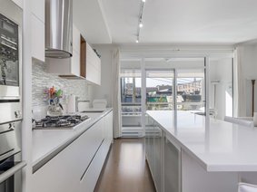 210 - 133 8TH Avenue, Vancouver, BC V5T 1R8 | Collection 45 Photo 7