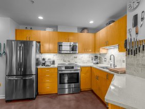 504 - 919 Station Street, Vancouver, BC V6A 4L9 | The Left Bank Photo 2