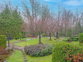 202 - 55 Blackberry Drive, New Westminster, BC V3L 5S7 | Queens Park Place Photo 3