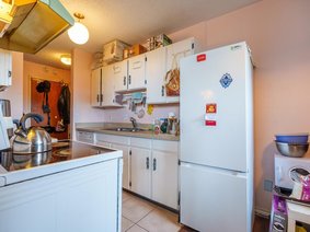 1606 - 320 Royal Avenue, New Westminster, BC V3L 5C6 | The Peppertree Photo 3