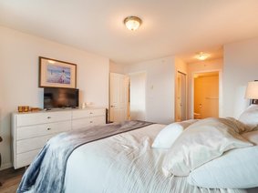 1703 - 615 Hamilton Street, New Westminster, BC V3M 7A7 | The Uptown Photo 7