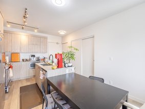406 - 1012 Auckland Street, New Westminster, BC V3M 0M3 | Capitol Photo 5