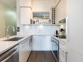 604 - 668 Columbia Street, New Westminster, BC V3M 1A9 | Trapp + Holbrook Photo R2848894-3.jpg