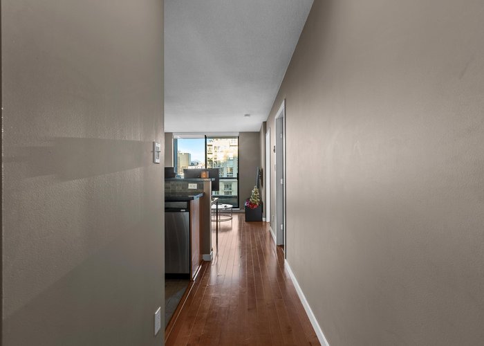 2103 - 1295 Richards Street, Vancouver, BC V6B 1B7 | Oscar Photo 32