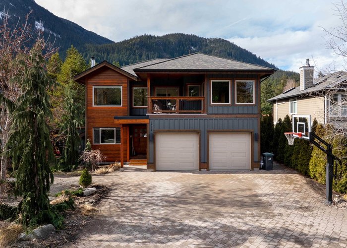 1354 Greenwood Street, Pemberton, BC V0N 0A7 |  Photo 1
