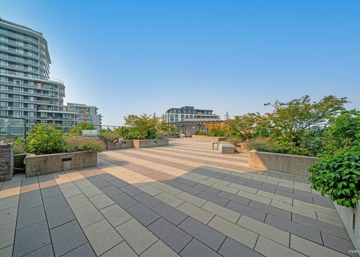 1504 - 8850 University Crescent, Burnaby, BC V5A 0C8 | The Peak Photo 59