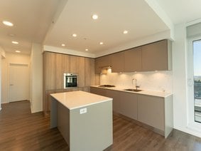 709 - 3809 Evergreen Place, Burnaby, BC V3J 0M1 |  Photo R2973693-5.jpg