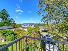 7766 Cariboo Road, Burnaby, BC V3N 4B5 |  Photo R2974115-1.jpg