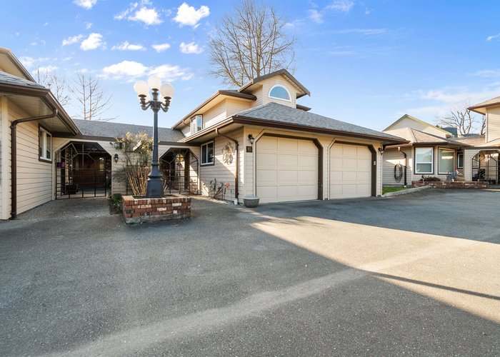15 - 9515 Woodbine Street, Chilliwack, BC V2P 7T2 |  Photo 1