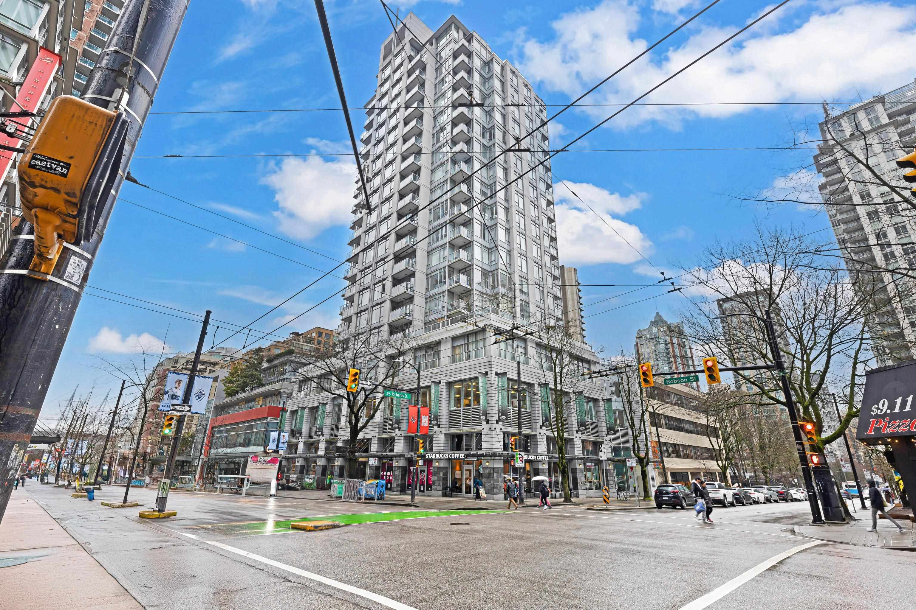 480 Robson