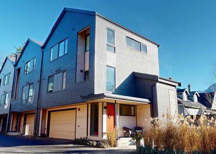 2 - 1089 Wilson Crescent, Squamish, BC V8B 0M4 |  Photo 1