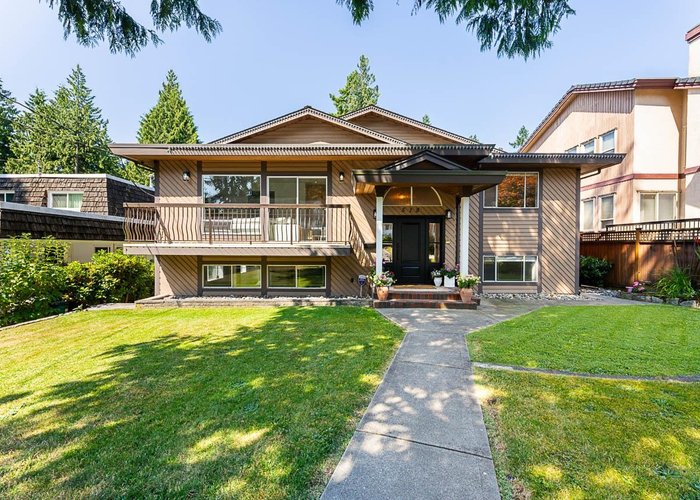 518 Roxham Street, Coquitlam, BC V3J 4P3 |  Photo 1