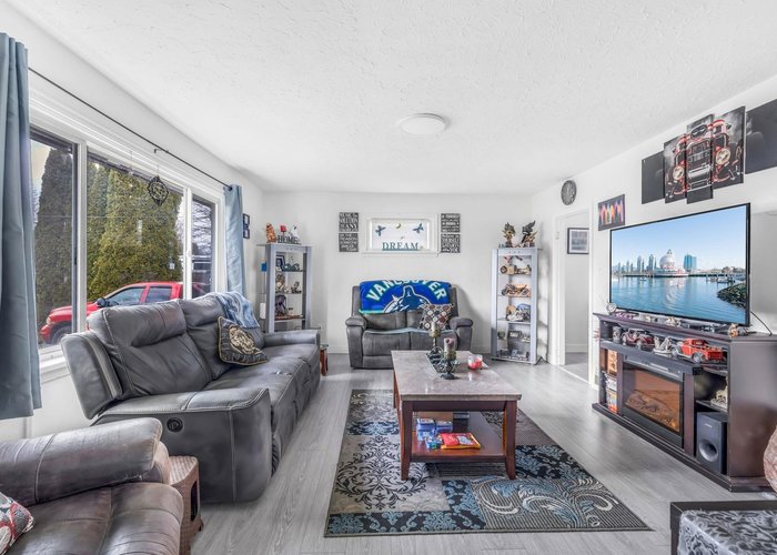 9370 Stanley Street, Chilliwack, BC V2P 3Y6 |  Photo 17