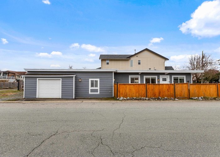 34705 4 Avenue, Abbotsford, BC V2S 8B8 |  Photo 1