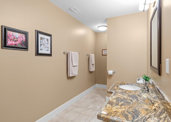 11909 LA Costa Lane, NO City Value, BC V0H 1V4 |  Photo 65