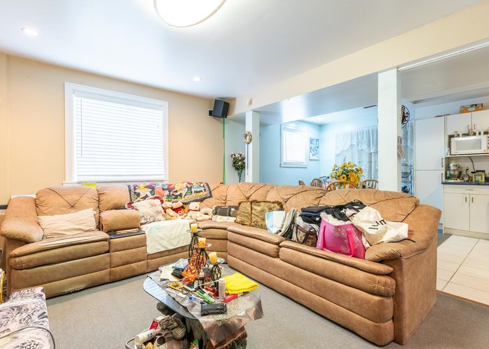 9318 Cinnamon Drive, Surrey, BC V3V 1V2 |  Photo 40