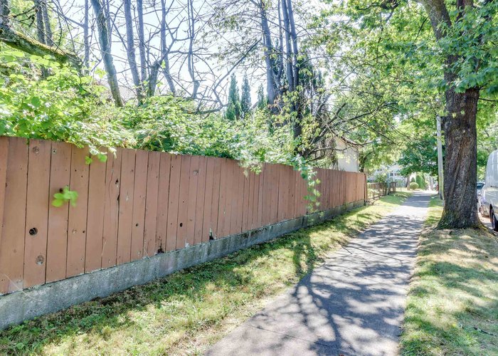 2305 Turner Street, Vancouver, BC V5L 2A6 |  Photo 23