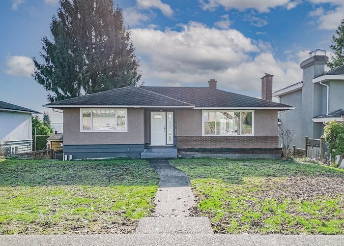 6190 Sumas Street, Burnaby, BC V5B 2T6 |  Photo 1