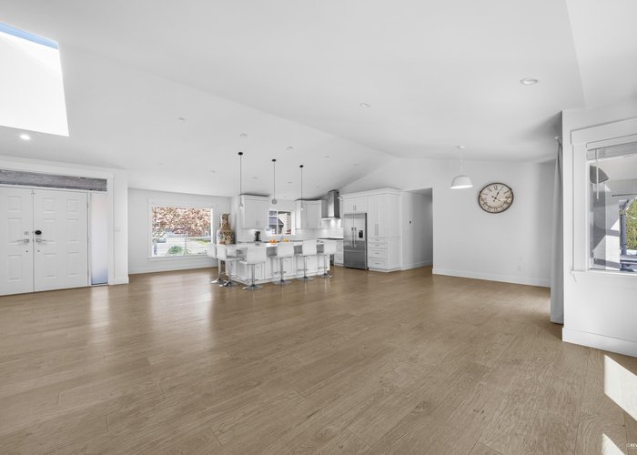 13658 19 Avenue, Surrey, BC V4A 9E9 |  Photo 47