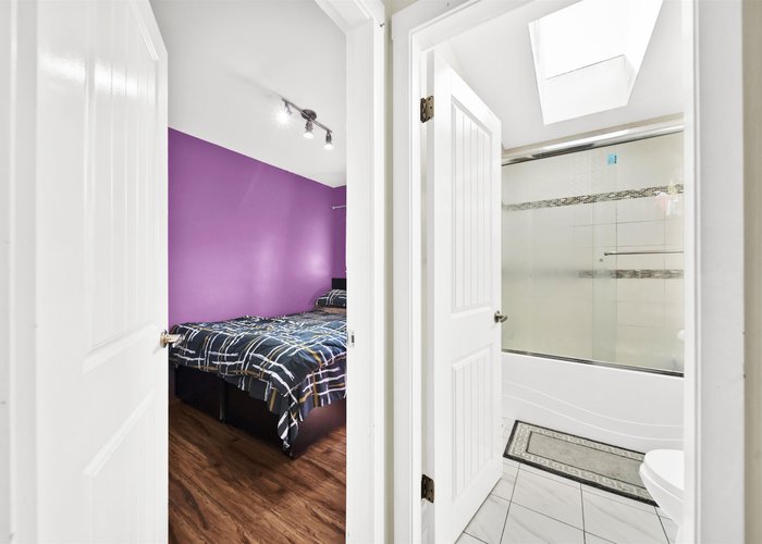 10125 Helen Drive, Surrey, BC V3V 3B4 |  Photo 25