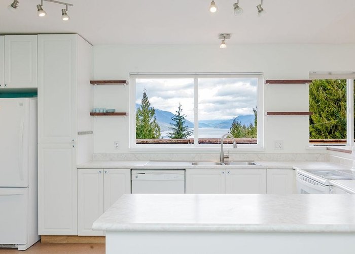 5808 Skookumchuk Road, Sechelt, BC V7Z 0P3 |  Photo 41