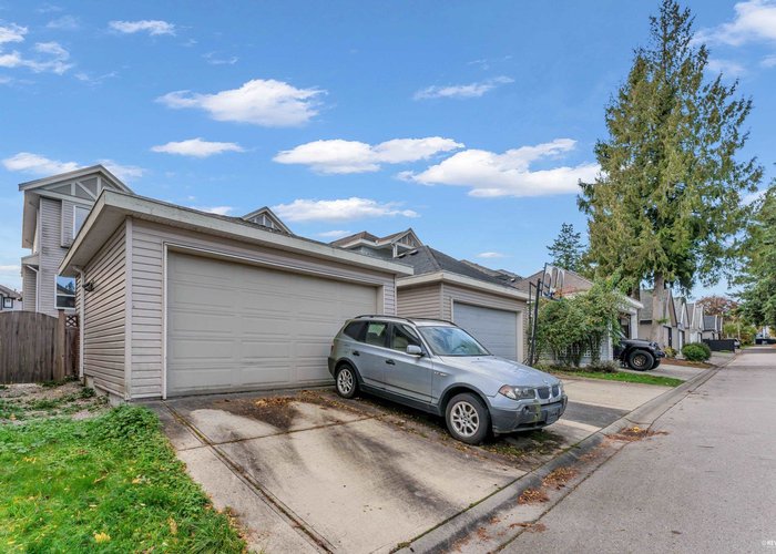 14691 59A Avenue, Surrey, BC V3S 1P9 |  Photo 59