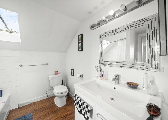 3550 1ST Avenue, Vancouver, BC V6R 1G8 |  Photo 55