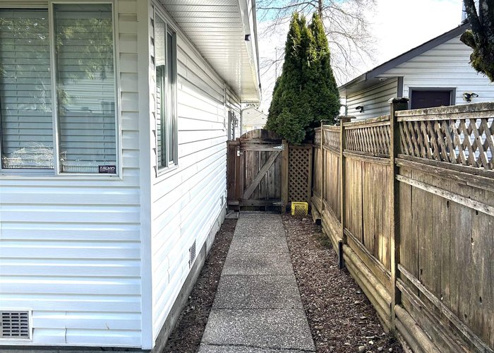 9419 159 Street, Surrey, BC V4N 3B9 |  Photo 34