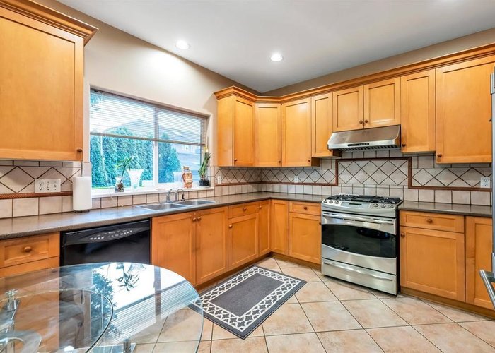 11076 84 Avenue, Delta, BC V4C 2L7 |  Photo 43
