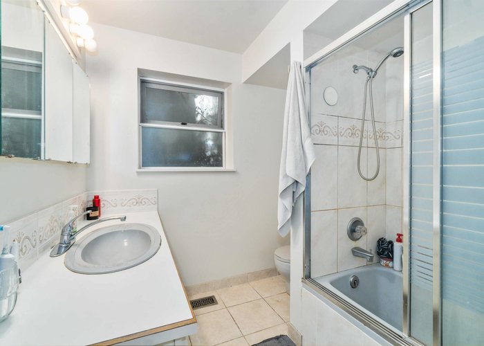5189 Madeira Court, North Vancouver, BC V7R 3K7 |  Photo 45