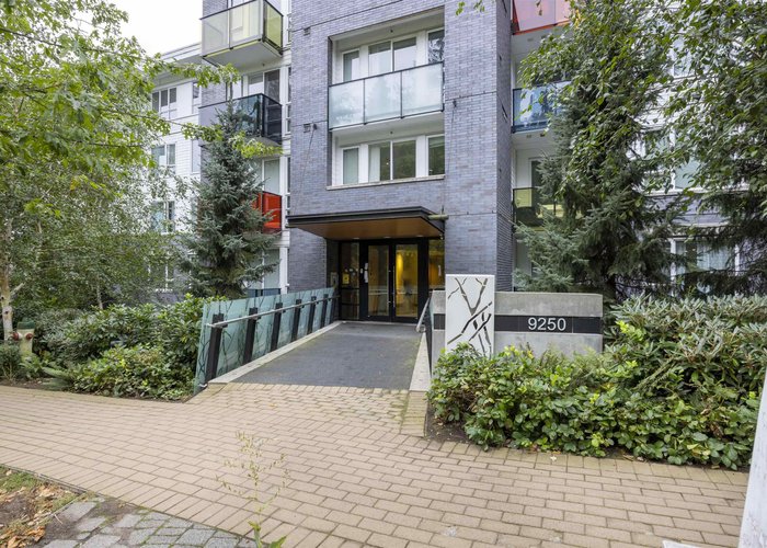 201 - 9250 University High Street, Burnaby, BC V5A 0B3 |  Photo 2