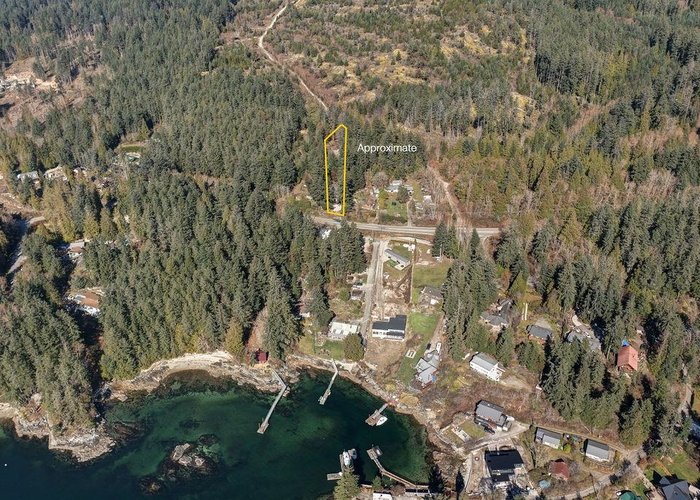 9168 Sunshine Coast Highway, Halfmoon Bay, BC V7Z 1E9 |  Photo 36