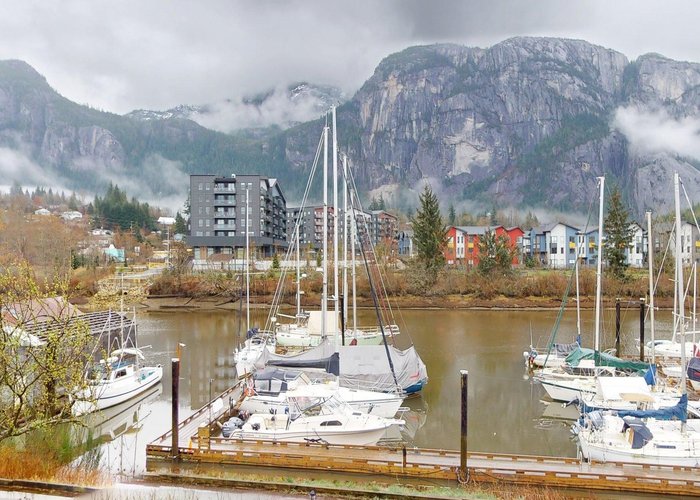 202 - 1468 Pemberton Avenue, Squamish, BC V8B 0K2 |  Photo 38