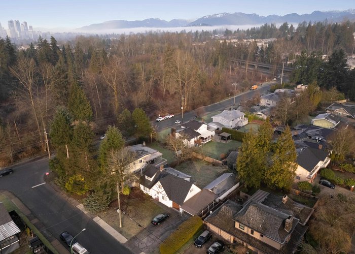 7389 Kraft Crescent, Burnaby, BC V5A 3P1 |  Photo 24