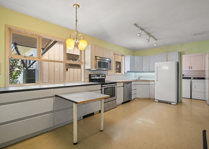 4672 Neville Street, Burnaby, BC V5J 2H1 |  Photo 18
