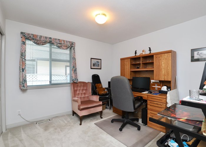 16524 84A Avenue, Surrey, BC V4N 3H2 |  Photo 34