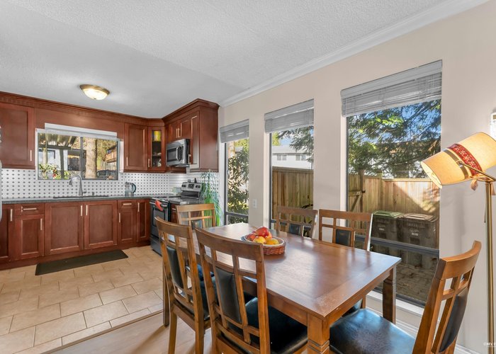 6717 141 Street, Surrey, BC V3W 6X2 |  Photo 27