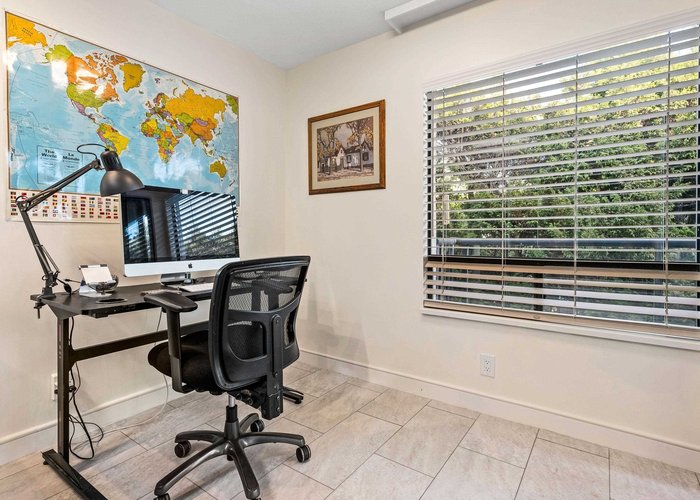 302 - 1250 Martin Street, White Rock, BC V4B 3W3 |  Photo 58