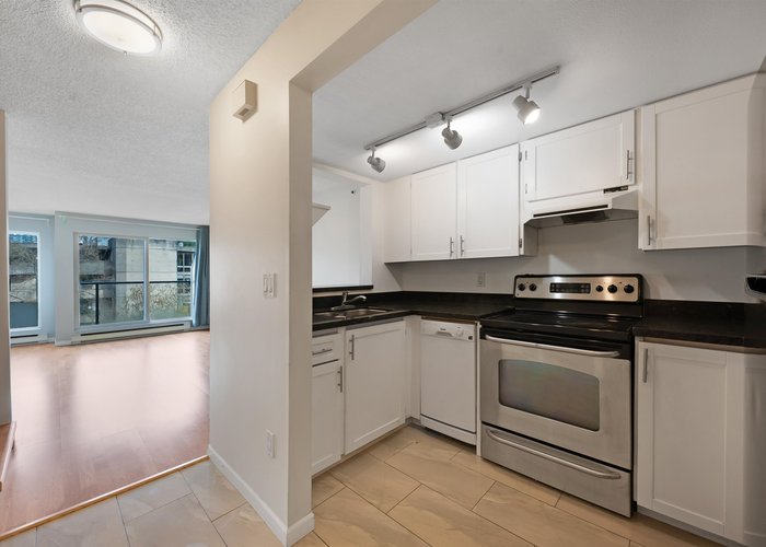 8 - 1355 4TH Avenue, Vancouver, BC V6H 3Y8 |  Photo 23