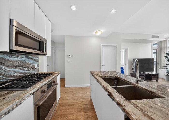 301 - 2565 Maple Street, Vancouver, BC V6J 0C8 |  Photo 40