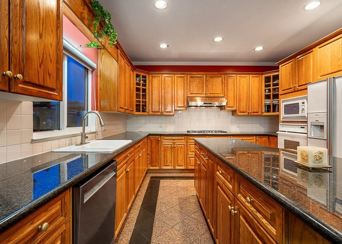 2768 Southcrest Drive, Burnaby, BC V5A 4V4 |  Photo 20