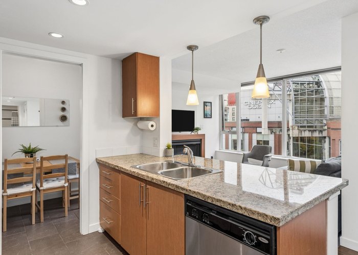 612 - 618 Abbott Street, Vancouver, BC V6B 0B9 |  Photo 31