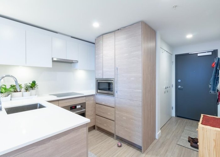 405 - 13655 Fraser Highway, Surrey, BC V3T 0P8 |  Photo 18