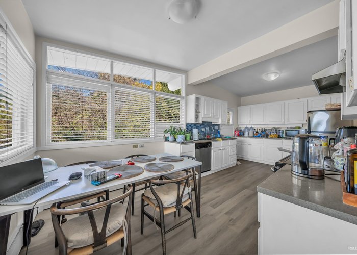 1230 Queens Avenue, West Vancouver, BC V7S 2K2 |  Photo 38
