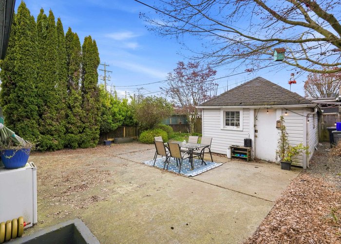 2349 Pender Street, Vancouver, BC V5L 1X7 |  Photo 32
