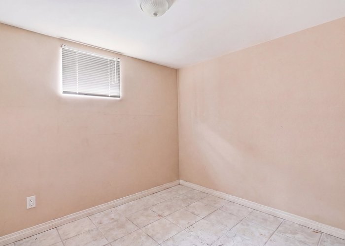 2349 Pender Street, Vancouver, BC V5L 1X7 |  Photo 57
