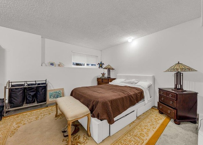 151 Holdom Avenue, Burnaby, BC V5B 1K2 |  Photo 40