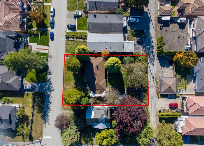 123 Grosvenor Avenue, Burnaby, BC V5B 1J1 |  Photo 9