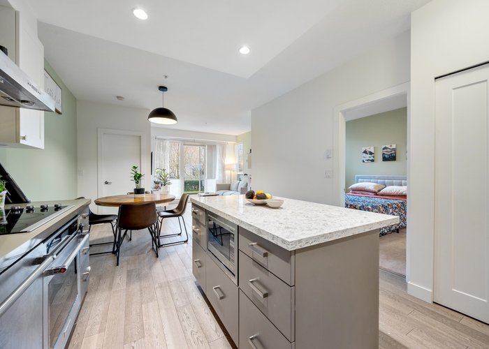 209 - 3399 Noel Drive, Burnaby, BC V3J 0G8 |  Photo 47