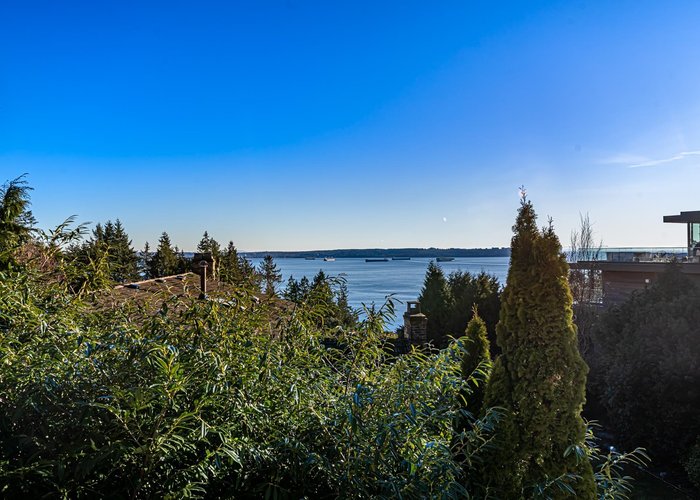 4032 Ripple Road, West Vancouver, BC V7V 3K9 |  Photo 44